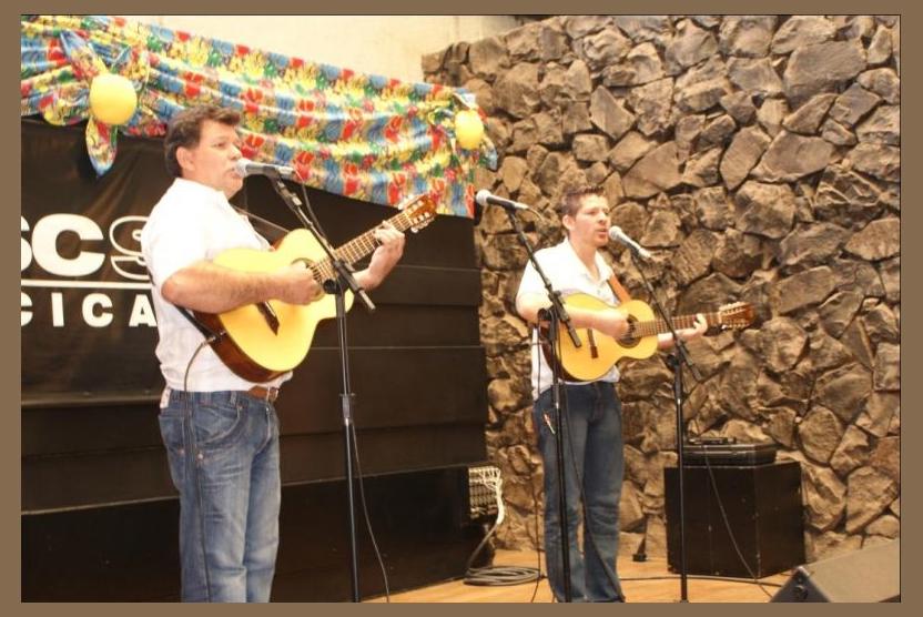 Pedro &amp; Pedrinho